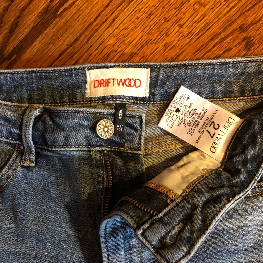 DRIFTWOOD Jackie Floral Embroidered Jeans - Picture 3 of 7